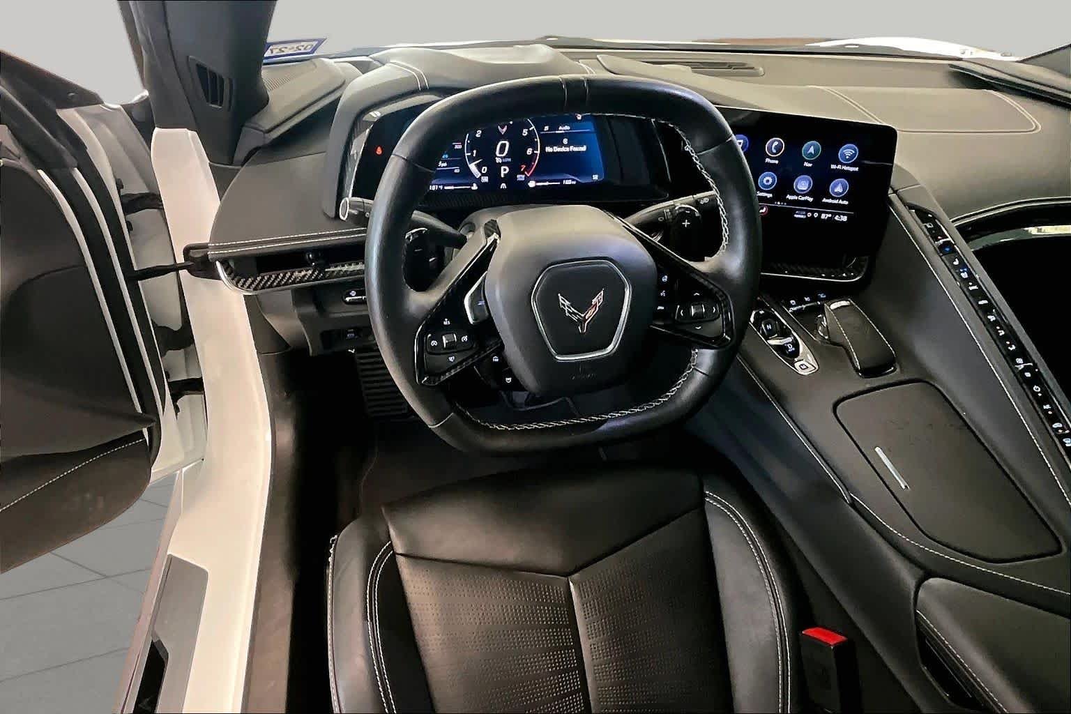 Used 2021 Arctic White Chevrolet 2LT image 13