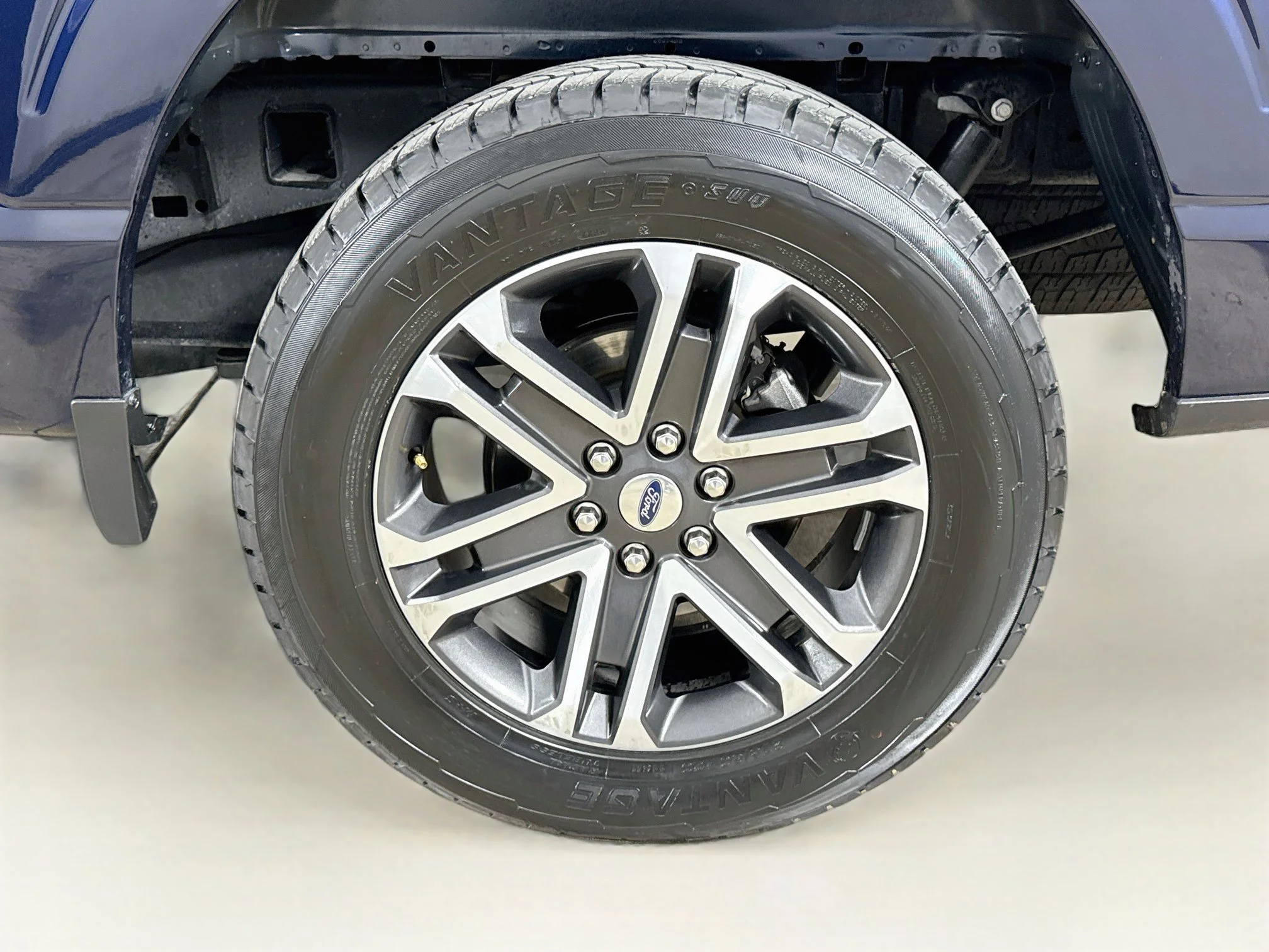 Used 2023 Blue Ford XL image 30