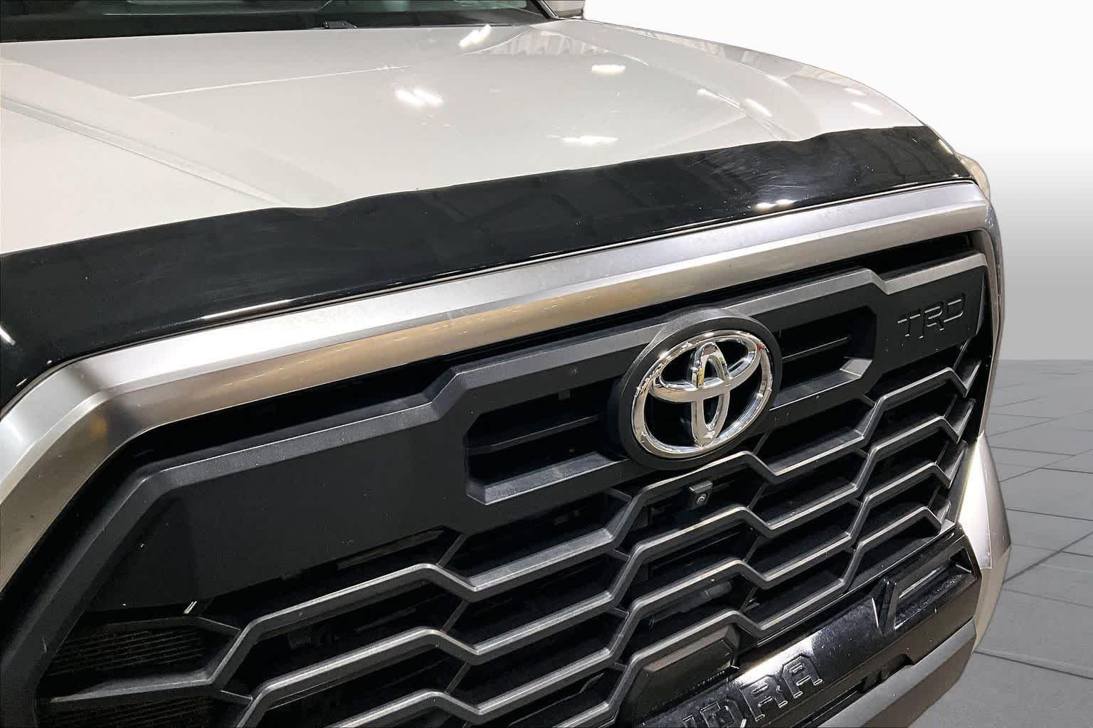 Used 2023 Wind Chill Pearl Toyota Limited image 30