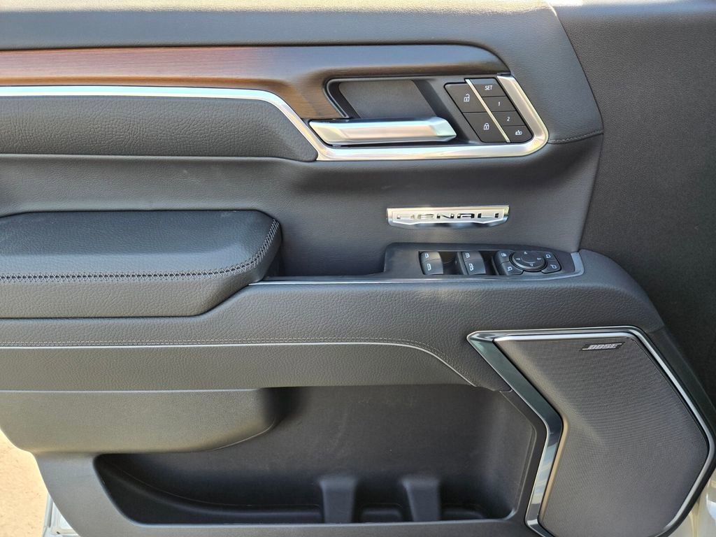 2026 GMC Sierra 1500 Denali - Photo 10