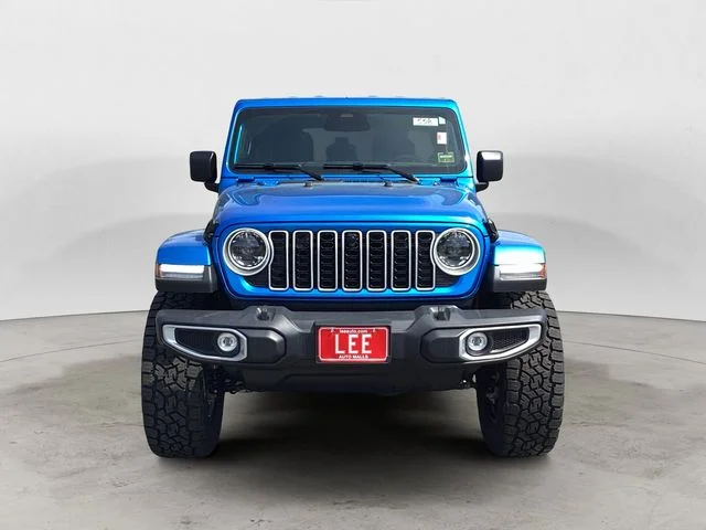 New 2026 Hydro Blue Pearl Coat Jeep 4-DOOR SAHARA image 9