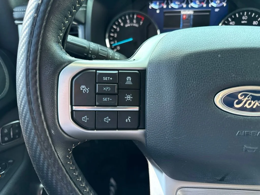Used 2024 Gray Metallic Ford XLT image 23