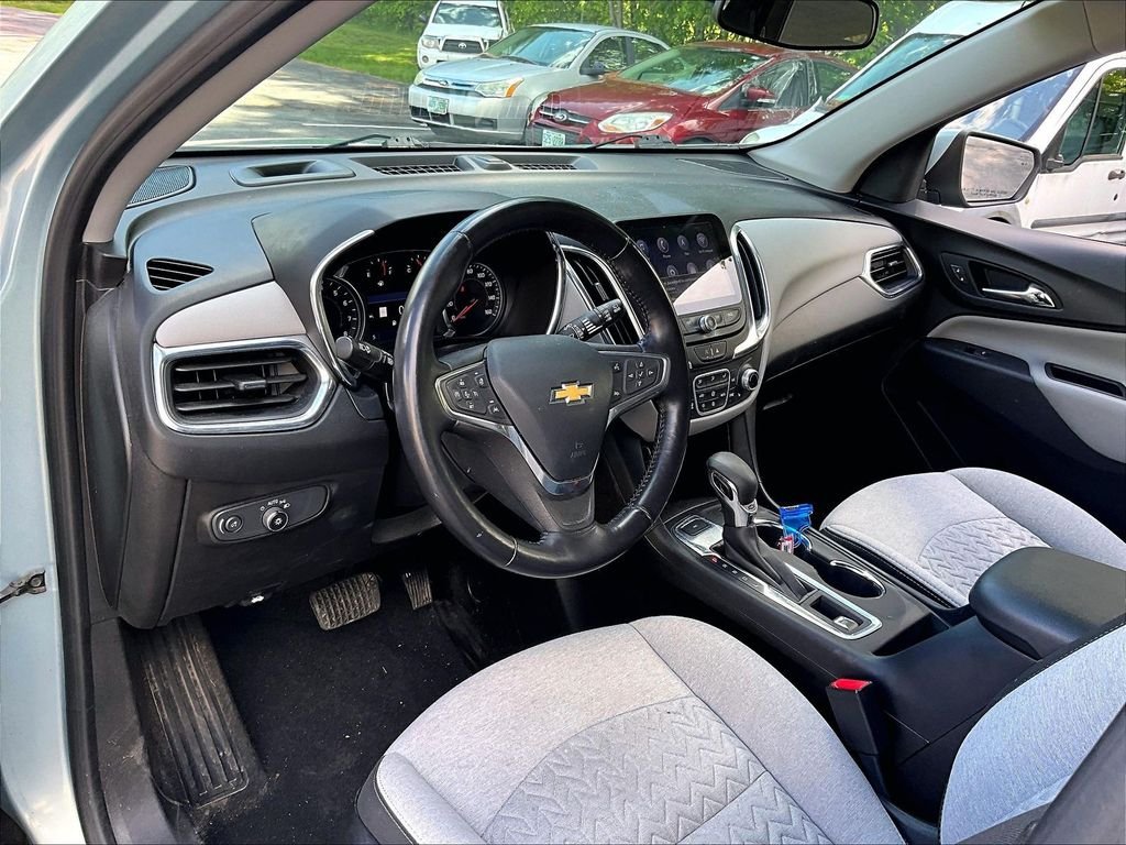 Used 2022 Seaglass Blue Metallic Chevrolet LT image 8
