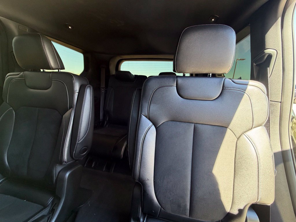 Used 2024 Black Jeep Altitude X image 9