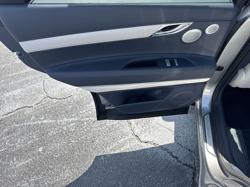 2025 GENESIS GV80 Prestige - Photo 22