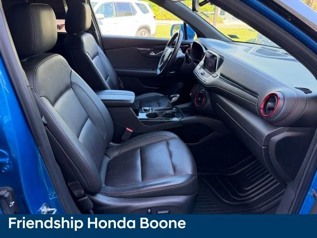 Used 2020 Blue Chevrolet RS image 46