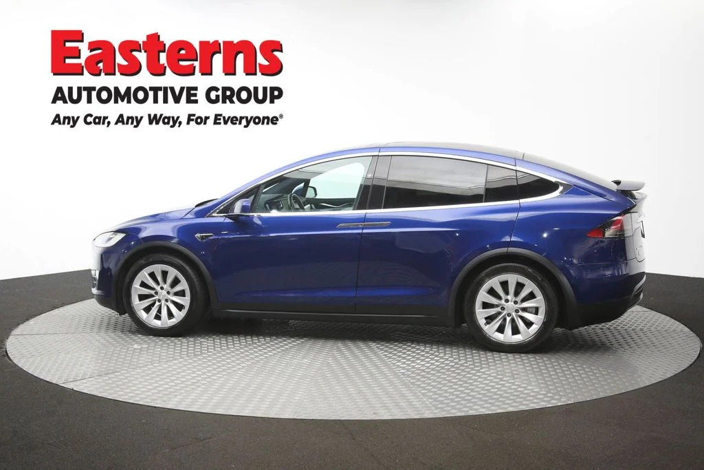 Used 2017 Blue Tesla 100D image 57