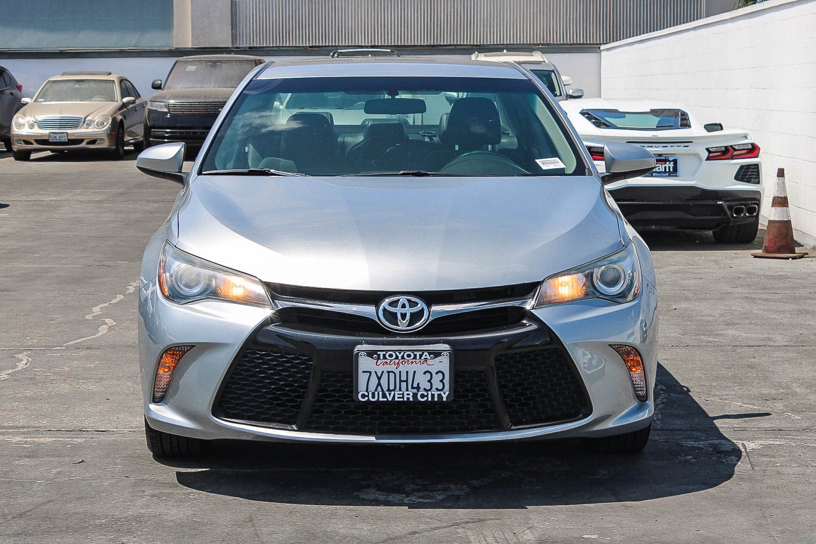 Used 2017 Toyota Camry SE with VIN 4T1BF1FK0HU389518 for sale in Culver City, CA