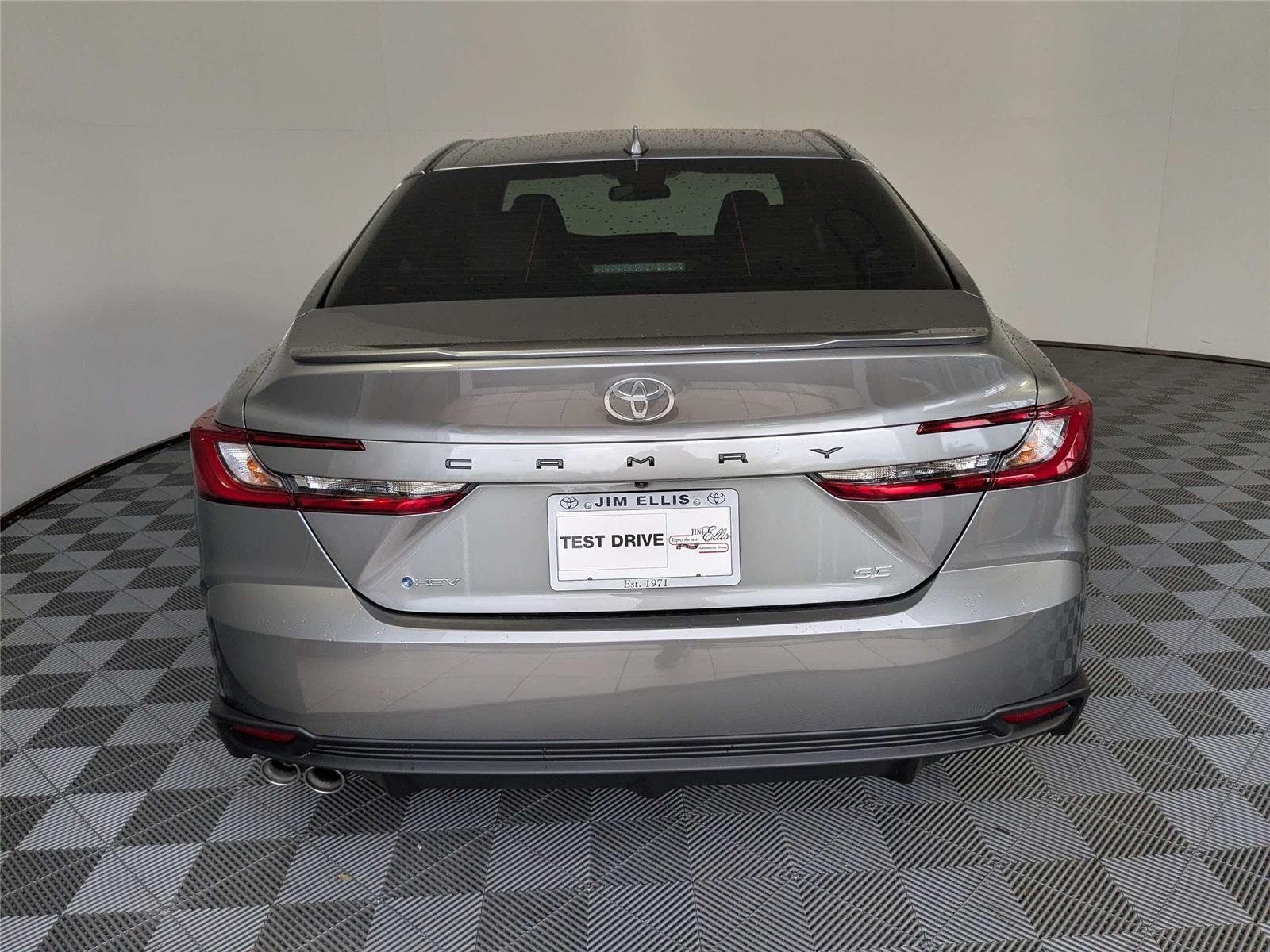 New 2026 Heavy Metal <sup>1</sup> Toyota  SE image 6