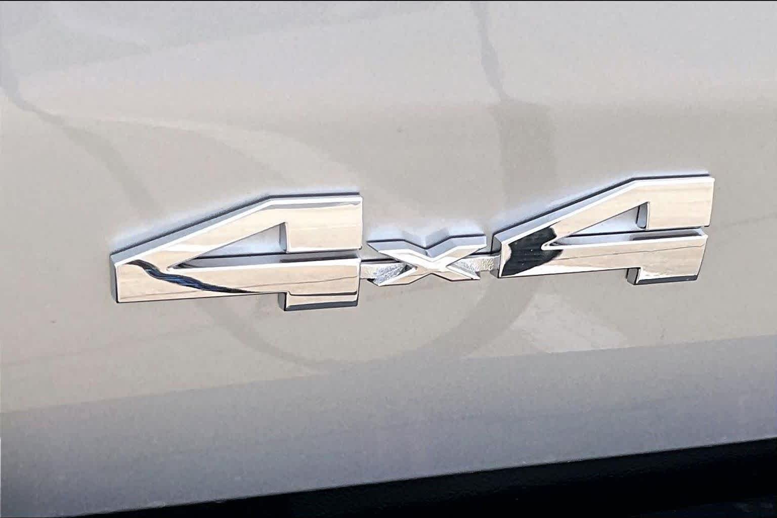 New 2026 Celestial Silver Metallic Toyota SR5 image 15