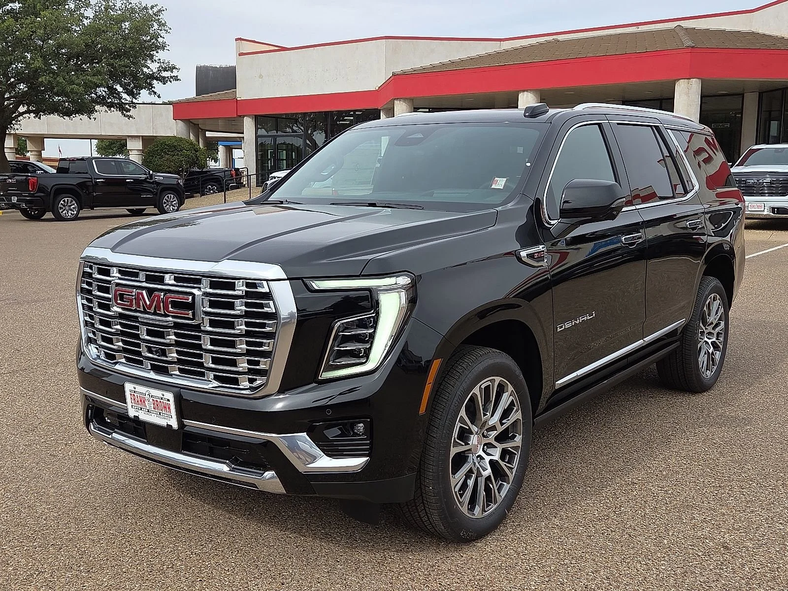 2026 GMC Yukon 4WD Denali's photo