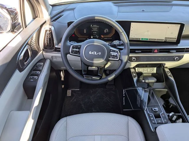 2025 Kia Sorento S - Photo 15