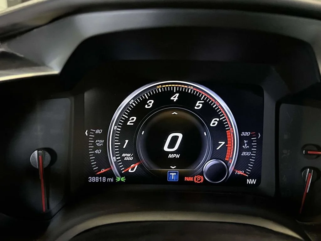 Used 2015 CRYSTAL RED TINTCOAT Chevrolet Z06 3LZ image 14