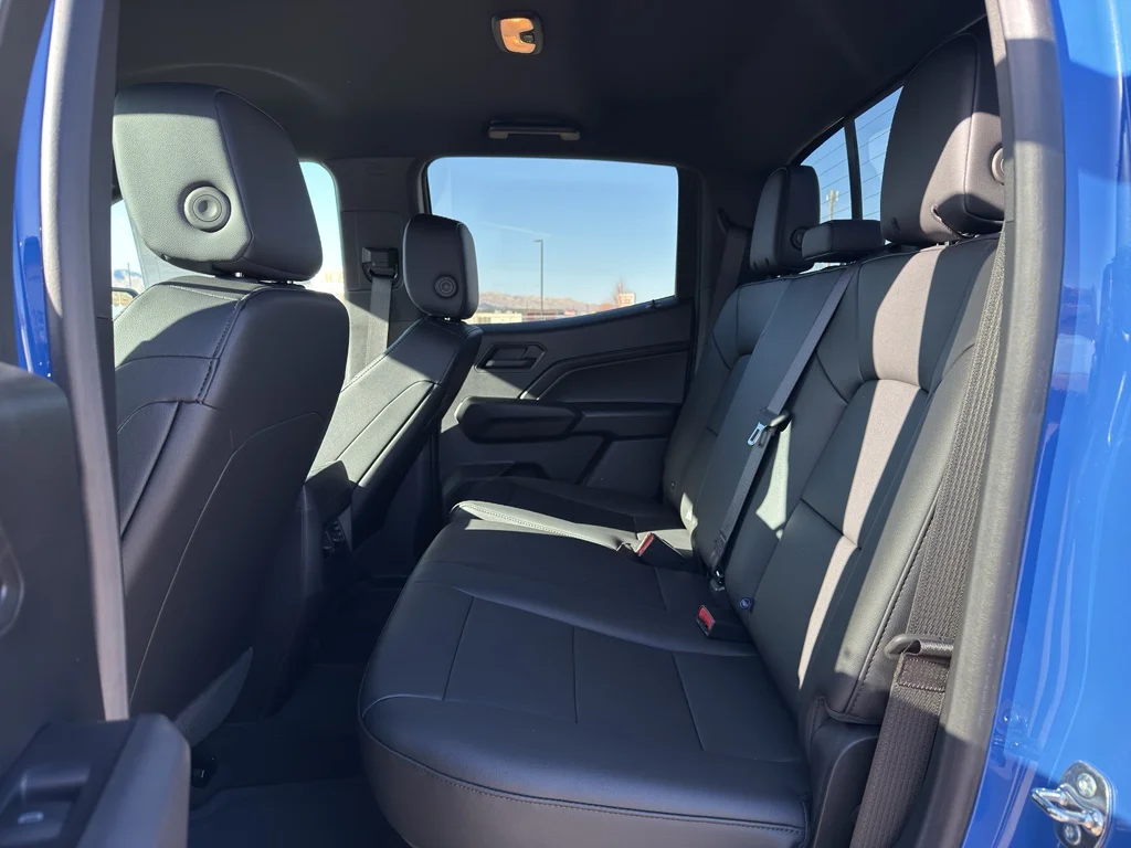 2025 Chevrolet Colorado Trail Boss - Photo 14