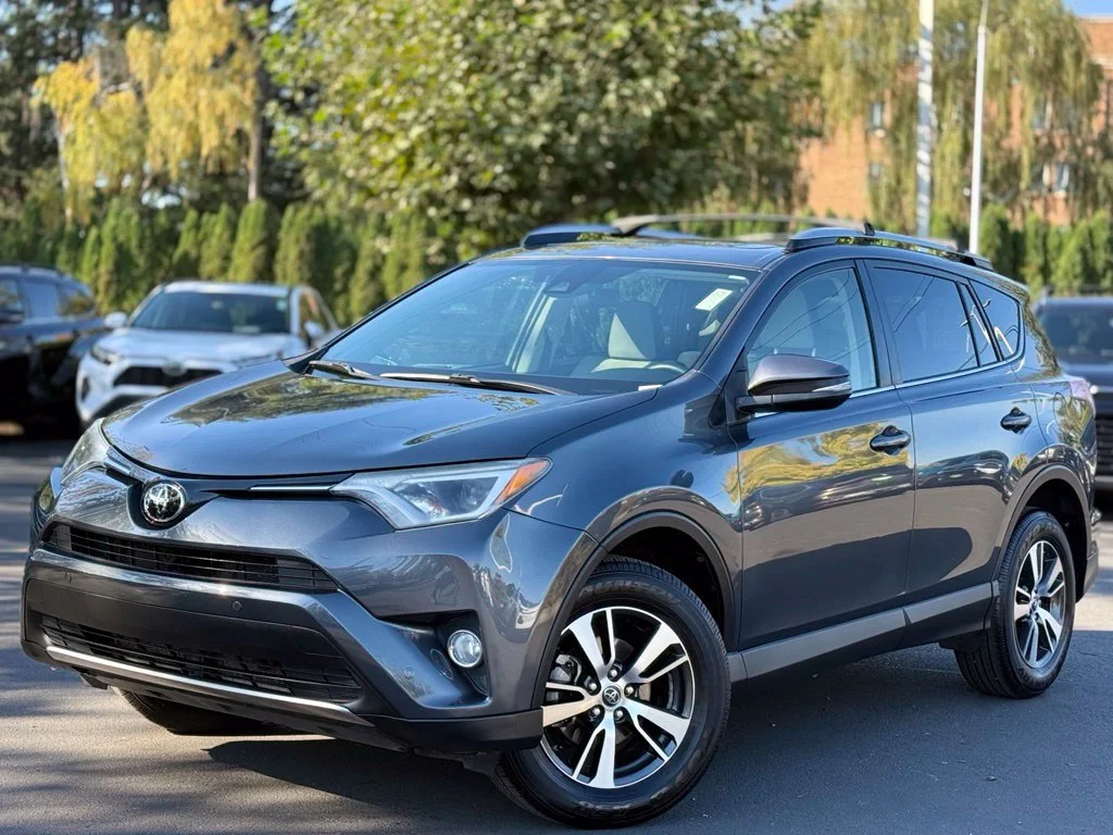 2017 Toyota RAV4