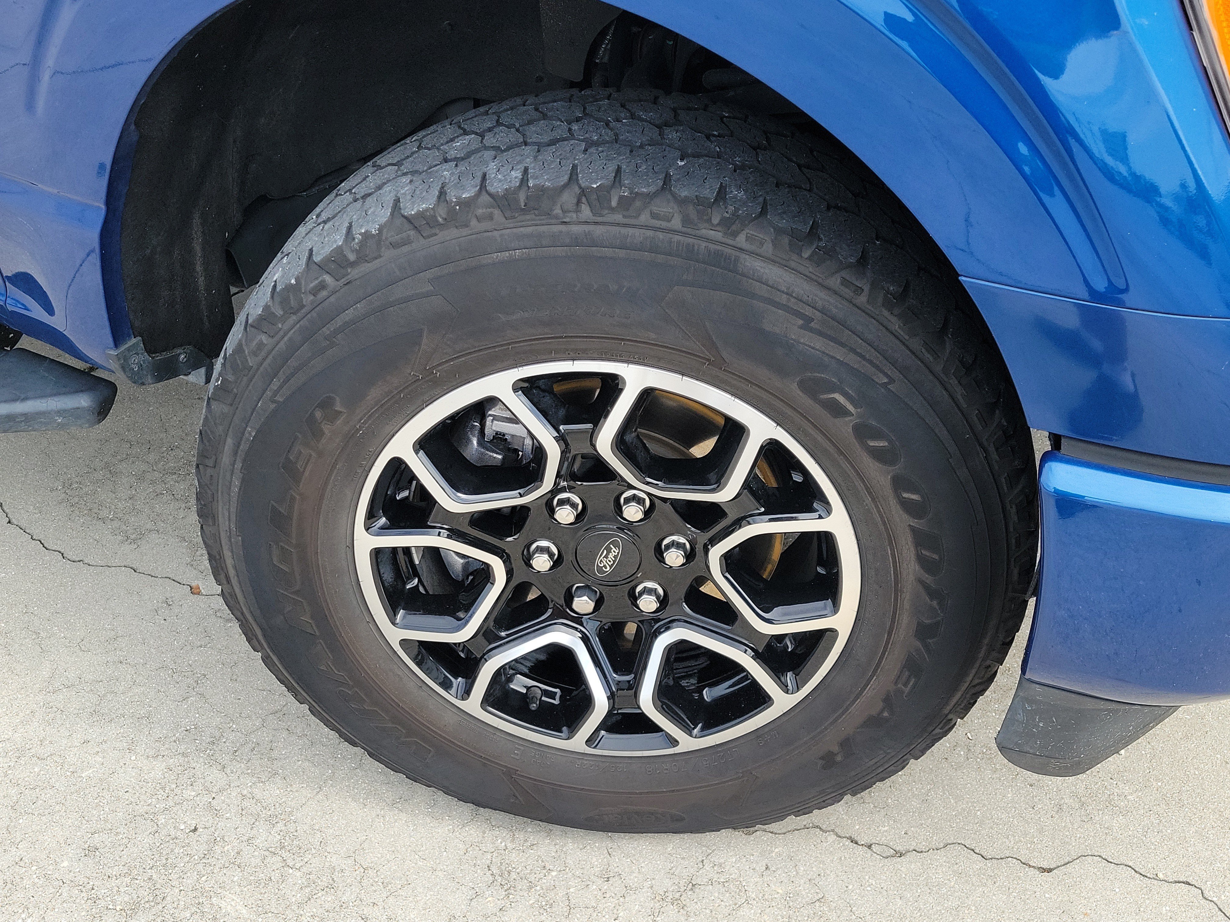 Used 2022 Blue Metallic Ford XLT image 8