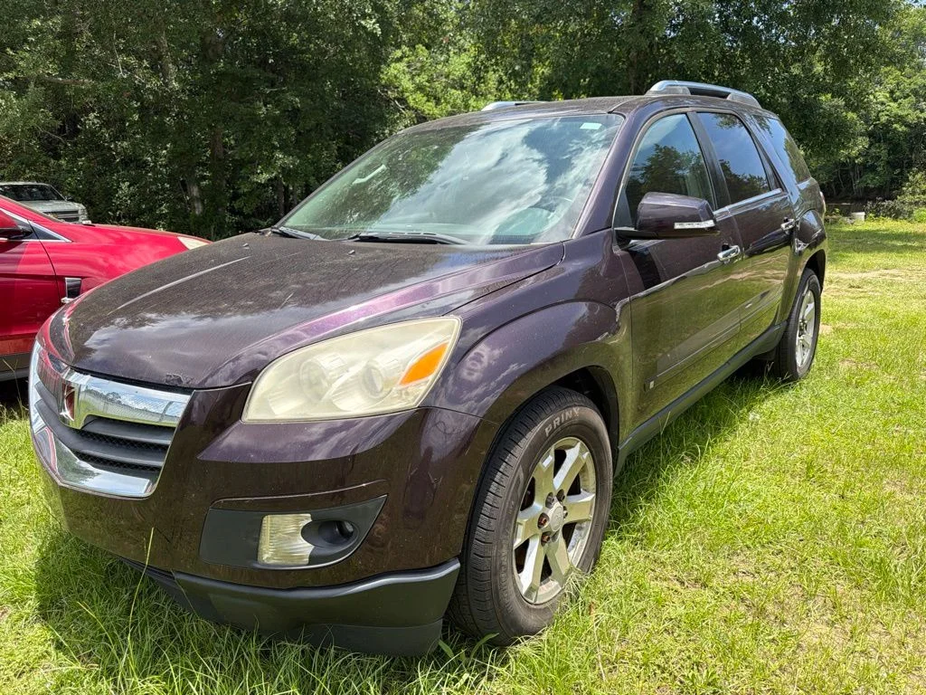 Used 2008 Red Saturn XR image 2