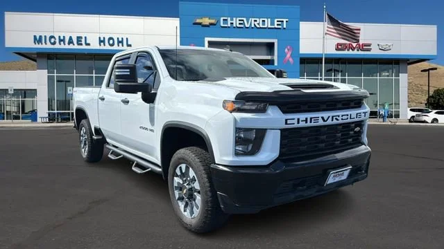 2022 Chevrolet Silverado HD Custom 4WD Crew Cab Standard Box's photo