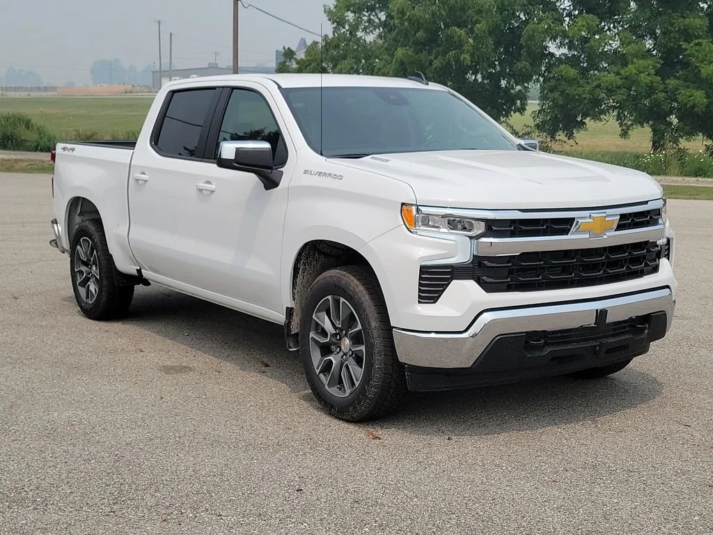 2026 Chevrolet Silverado 1500 LT - Photo 2