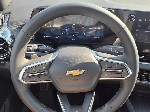 New 2027 Summit White Chevrolet AWD LT image 9