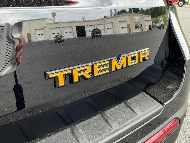 New 2026 Agate Black Metallic Ford Tremor® image 42