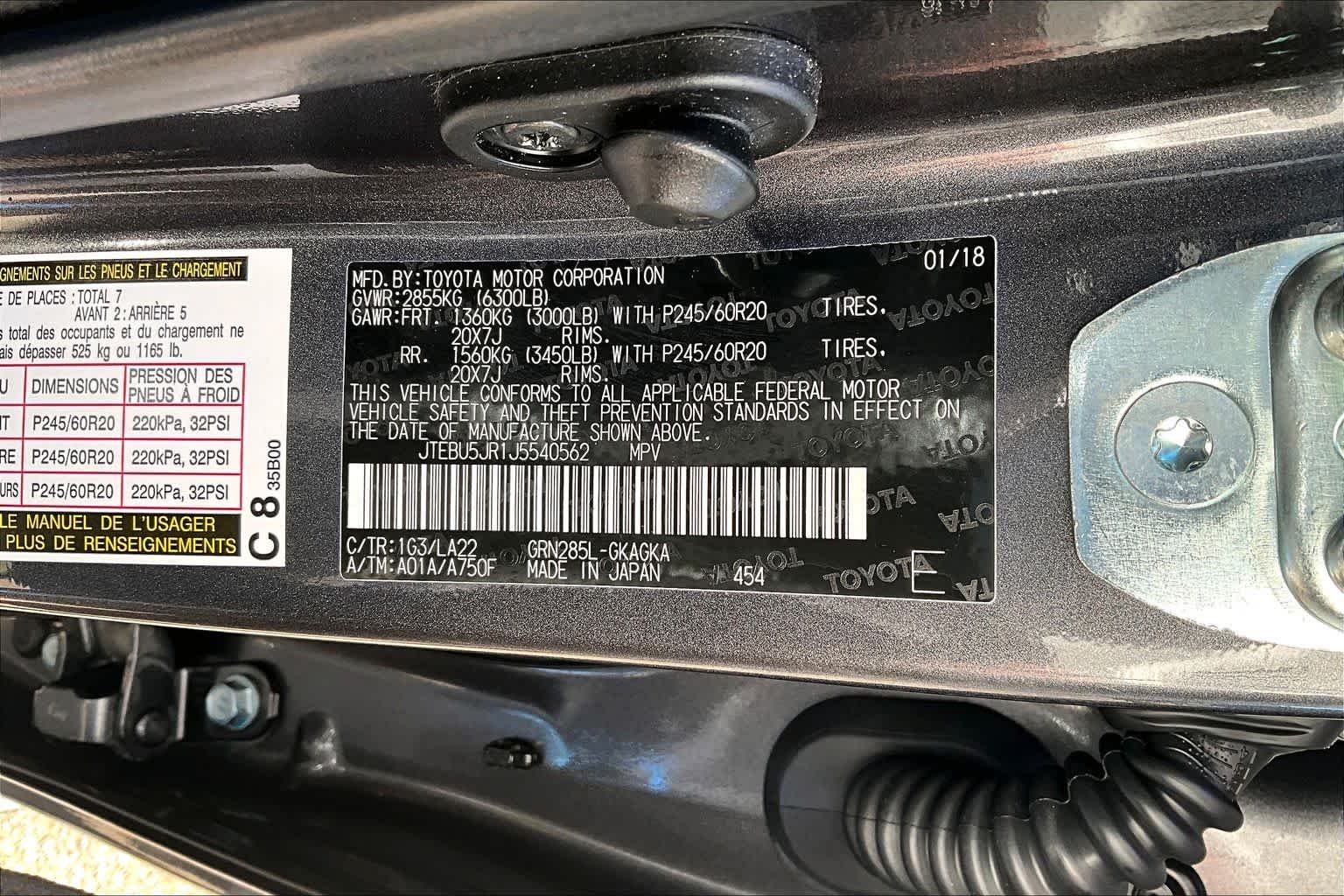 Used 2018 Magnetic Gray Metallic Toyota Limited image 36