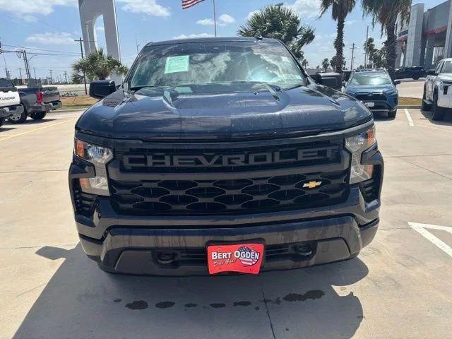 Used 2023 Gray Chevrolet Custom image 2
