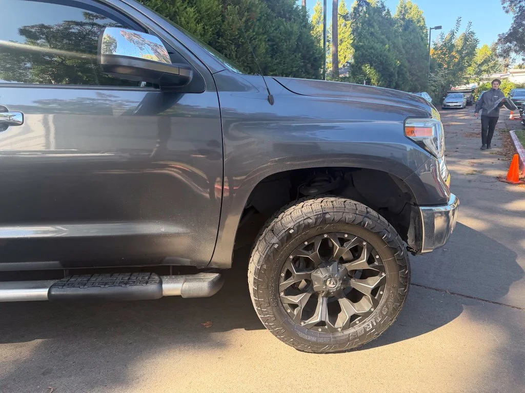 Used 2018 Magnetic Gray Metallic Toyota Limited image 3