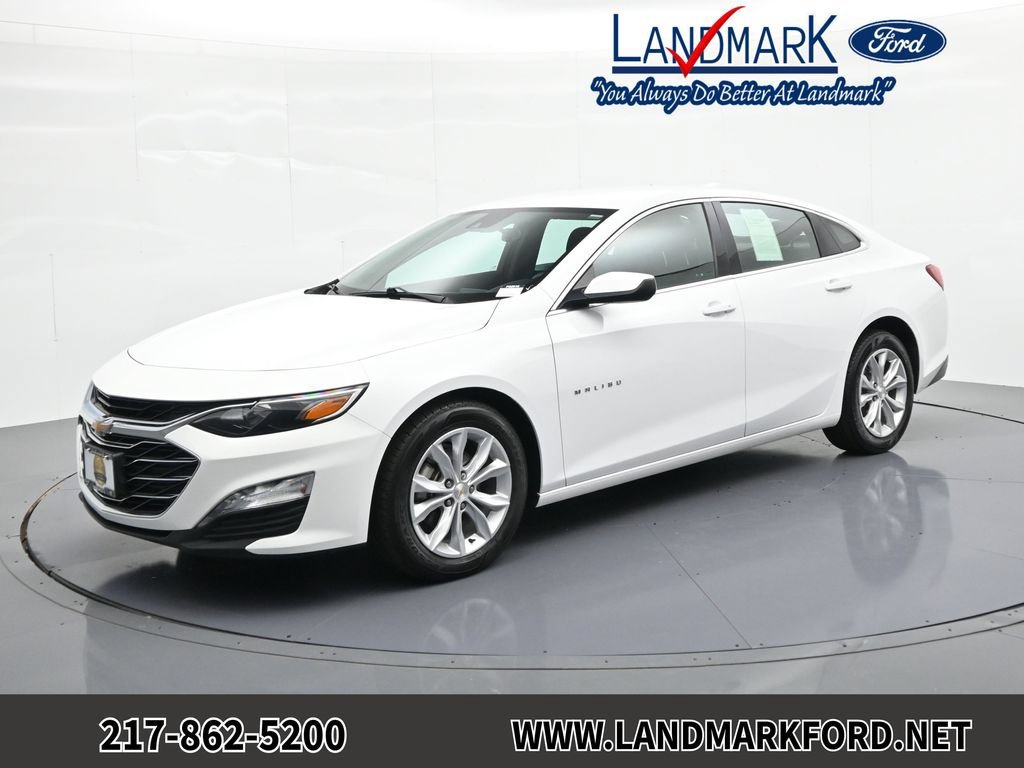 Used 2025 White Chevrolet LT image 1