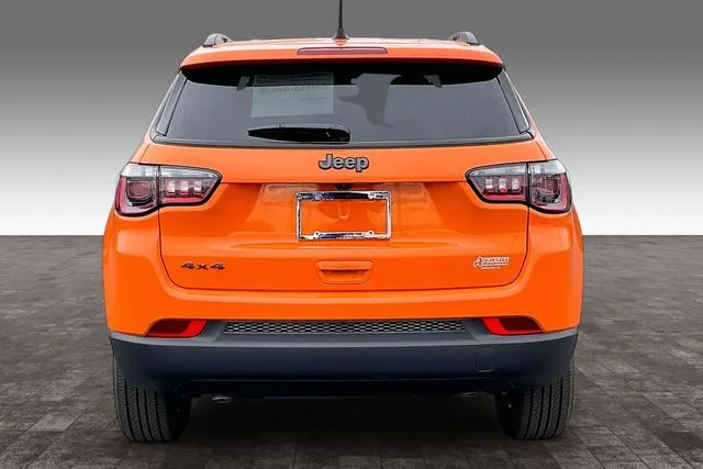 New 2026 Joose Exterior Paint Jeep Latitude image 4