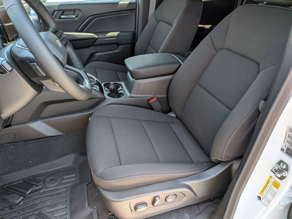 2026 Chevrolet Colorado LT - Photo 13