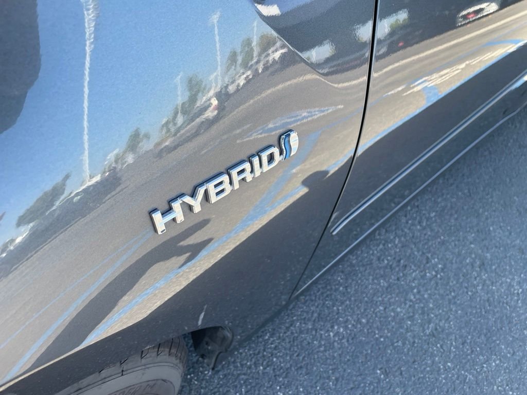 Used 2021 Magnetic Gray Metallic Toyota LE image 6