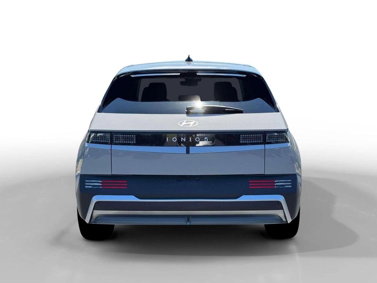 New 2026 Cyber Gray Hyundai SE image 25