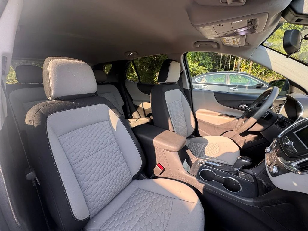 Used 2020 White Chevrolet LT image 6