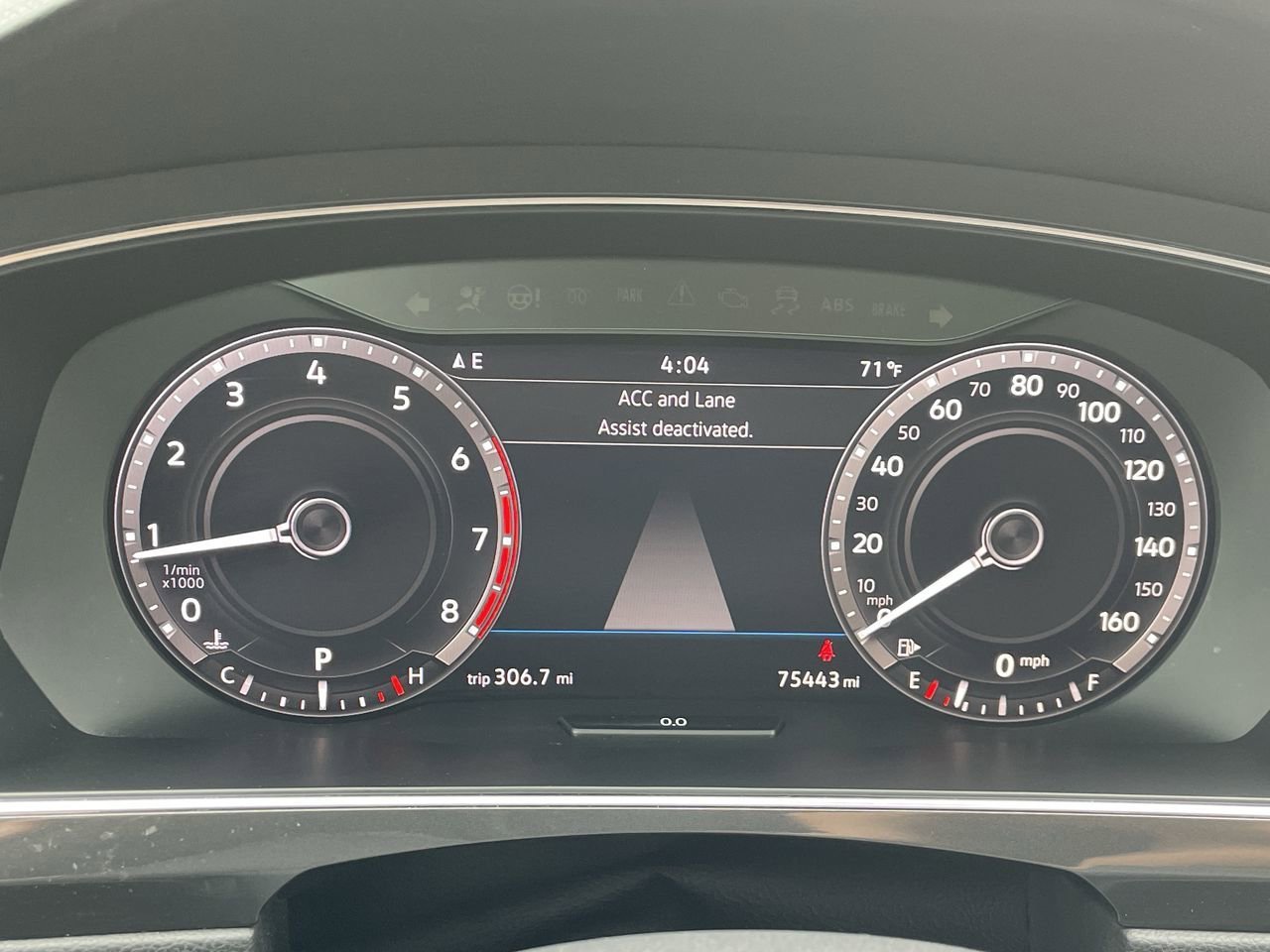 Used 2019 Pure White Volkswagen SEL Premium image 32