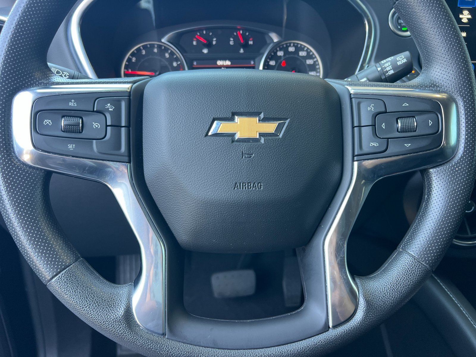 Used 2025 Black Chevrolet 2LT image 22