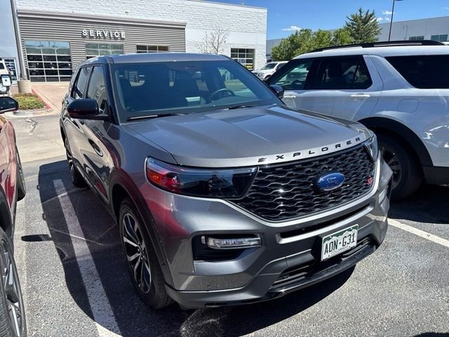 Used 2021 Gray Ford ST image 2