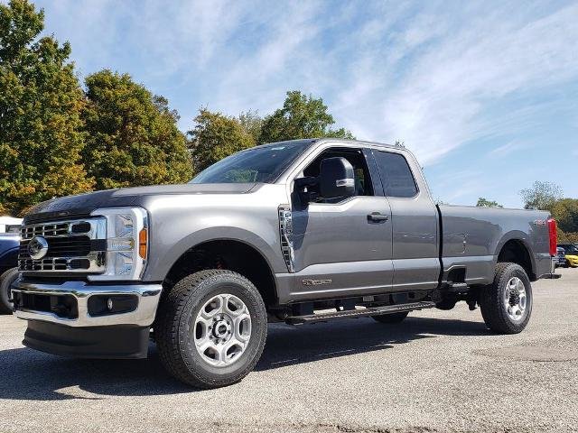 New 2026 Carbonized Gray Metallic Ford F-350® XLT image 23