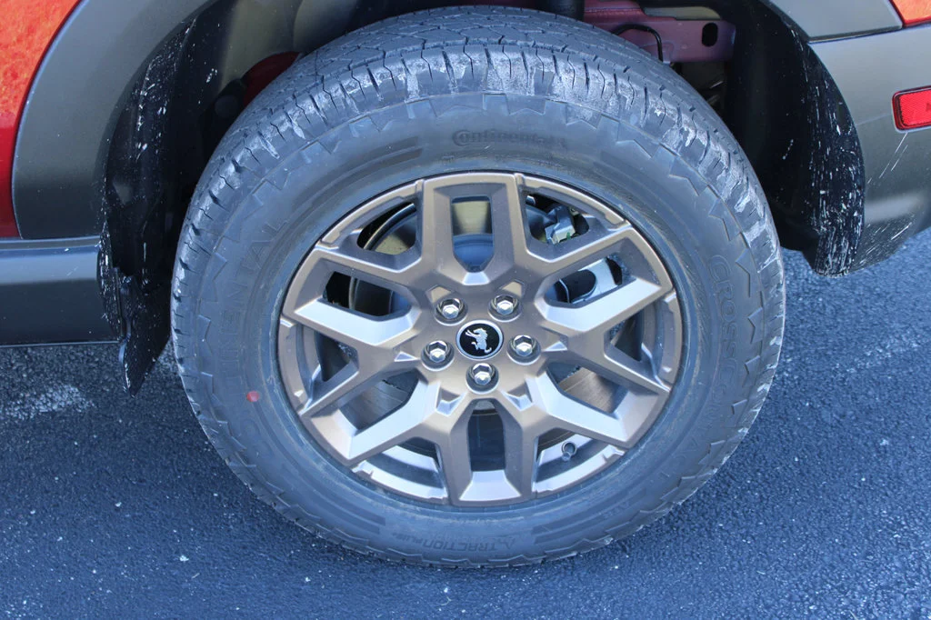 New 2026 Ruby Red Metallic Tinted Clearcoat Ford Badlands® image 8