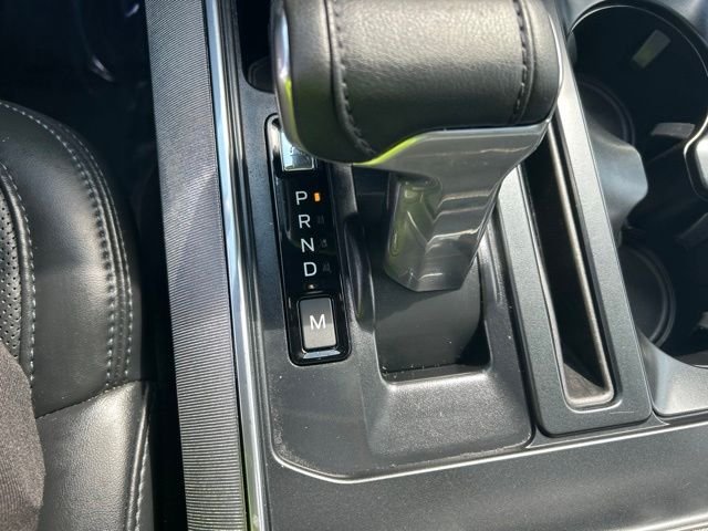 Used 2025 White Metallic Ford Platinum image 26