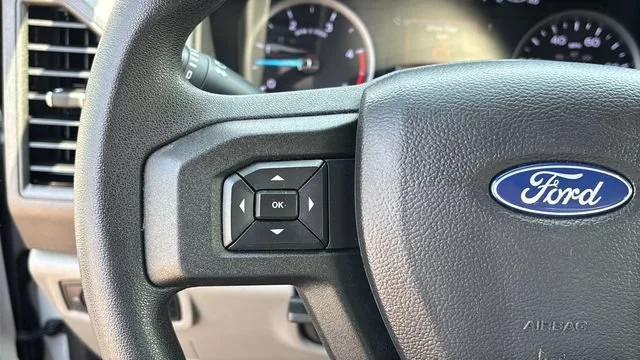 Used 2020 White Ford XL image 24