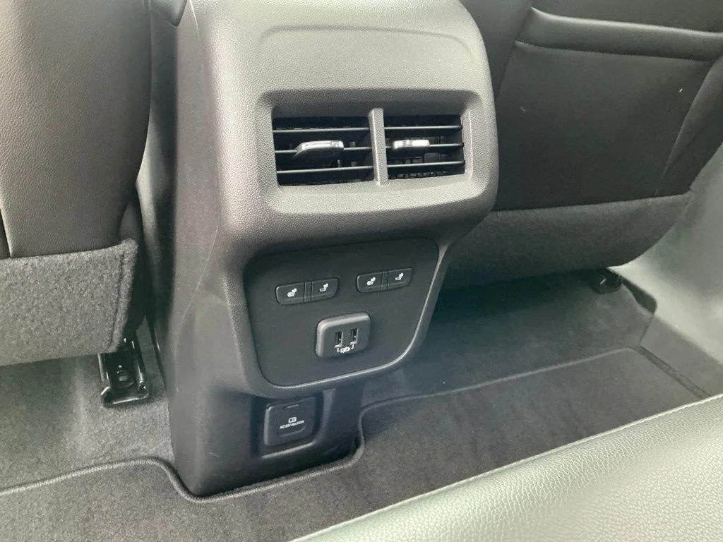 Used 2024 Beige Chevrolet Premier image 30