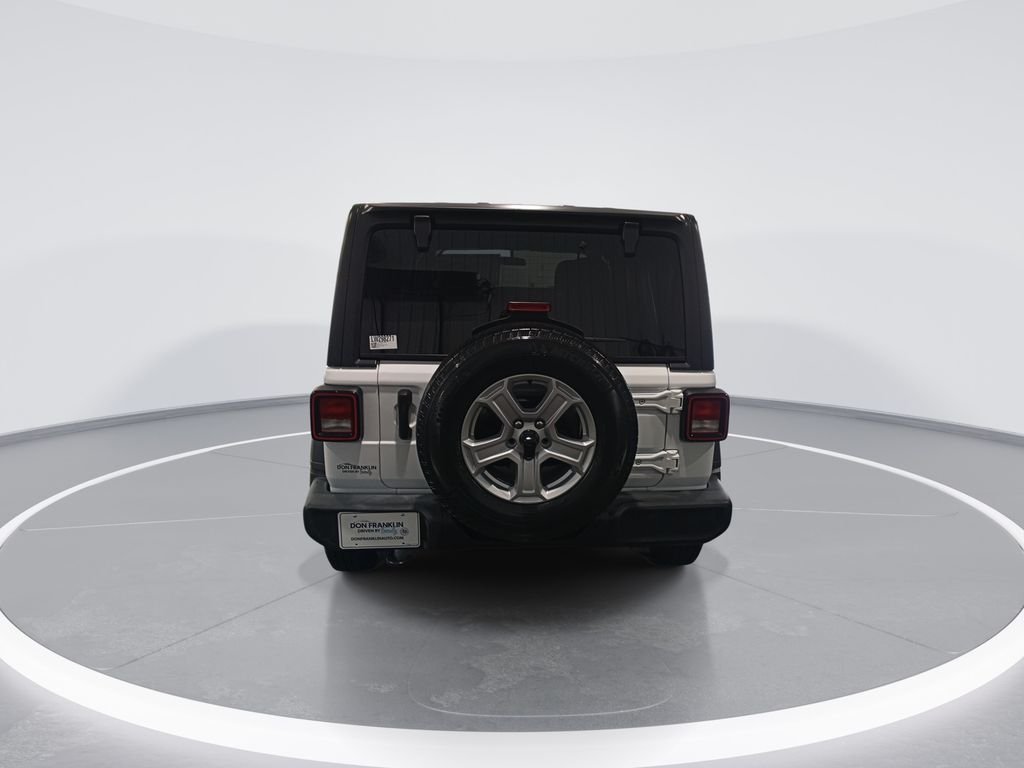 Used 2020 White Jeep Unlimited Sport S image 7