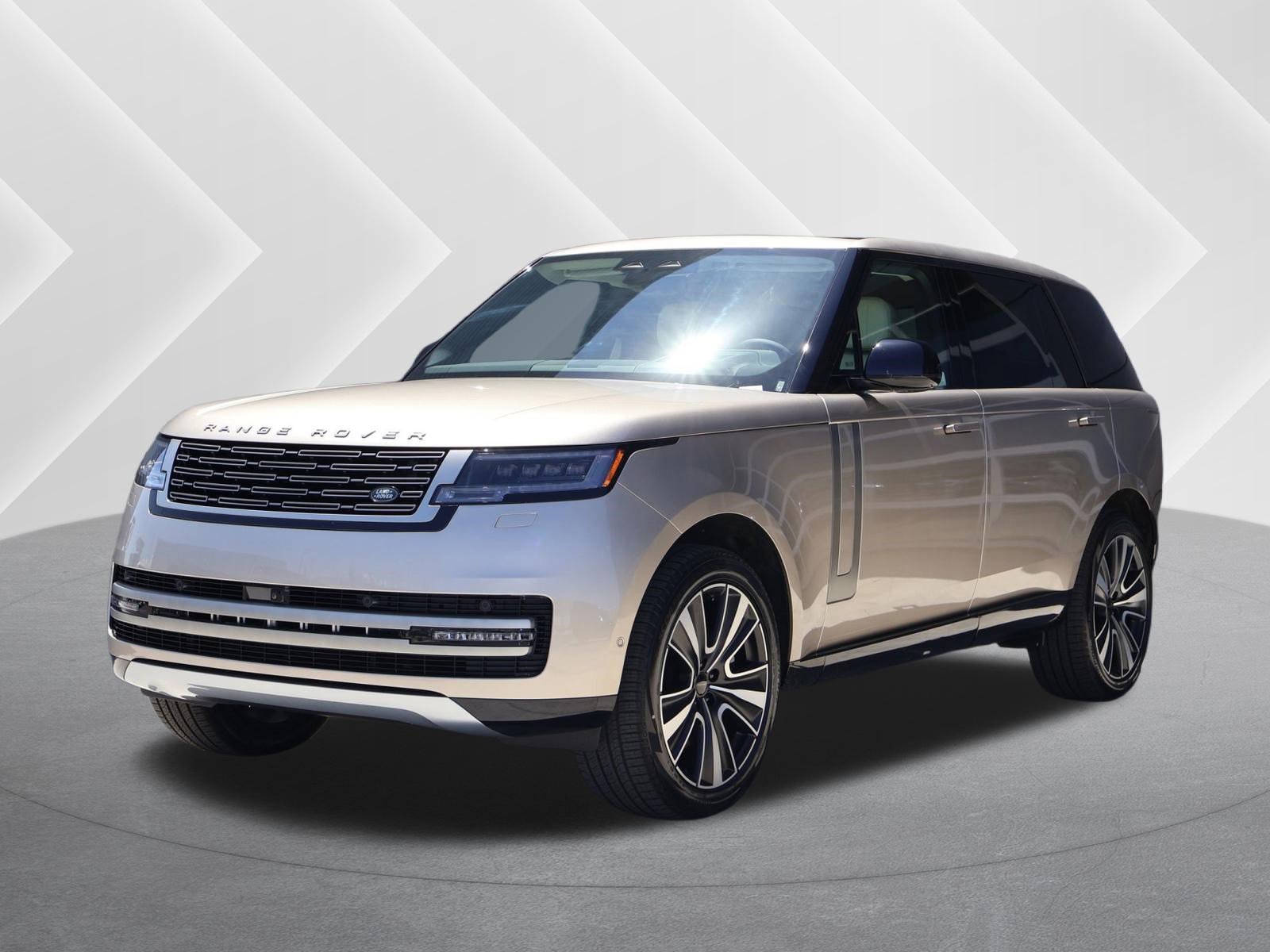 2026 Land Rover Range Rover 4.4 SE LWB 7's photo