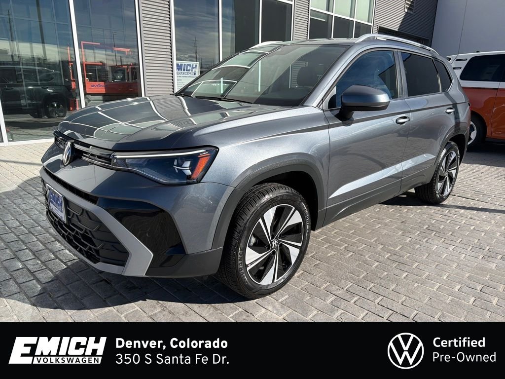 2025 Volkswagen Taos SE