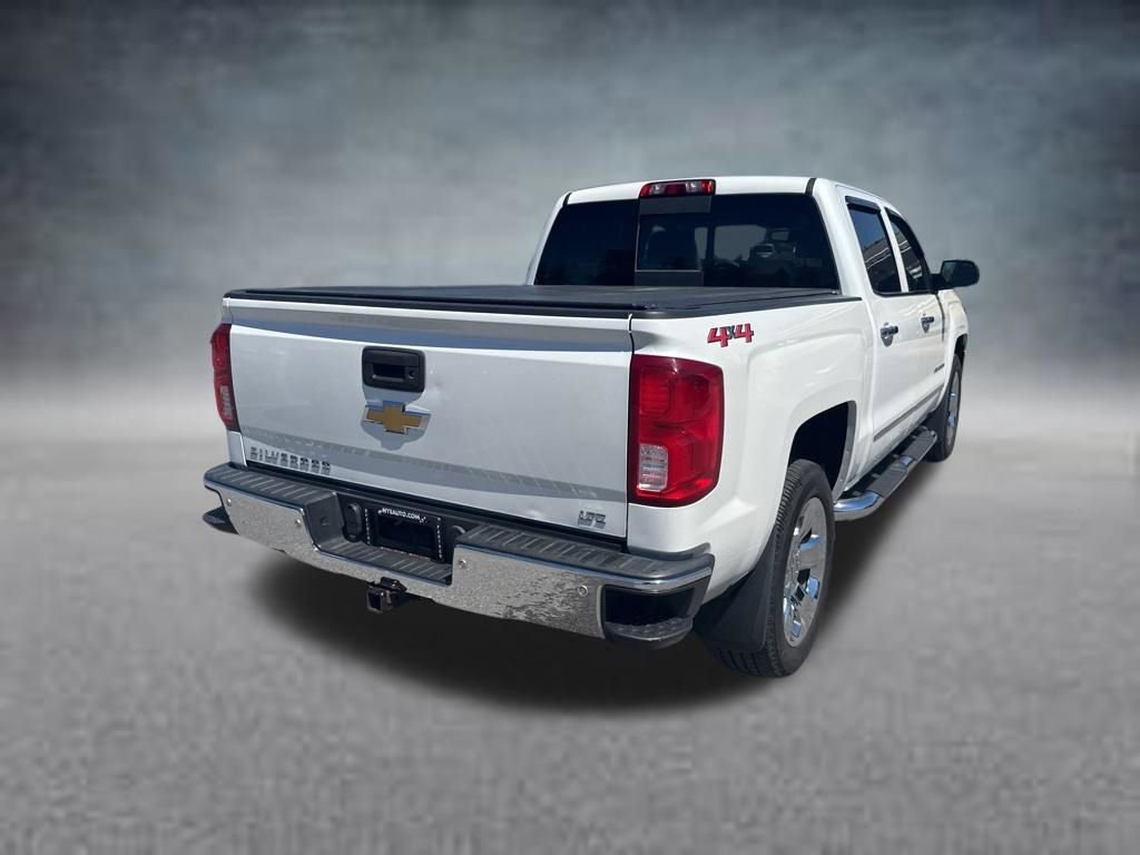 Used 2018 IRIDESCENT PEARL TRICOAT Chevrolet LTZ image 5