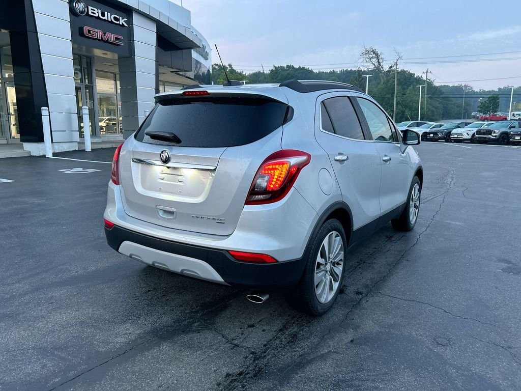 Used 2020 Silver Buick Preferred image 8