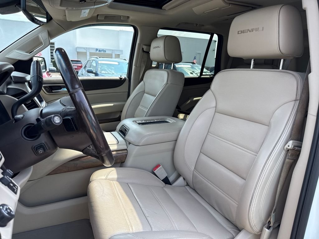 Used 2019 White GMC Denali image 12