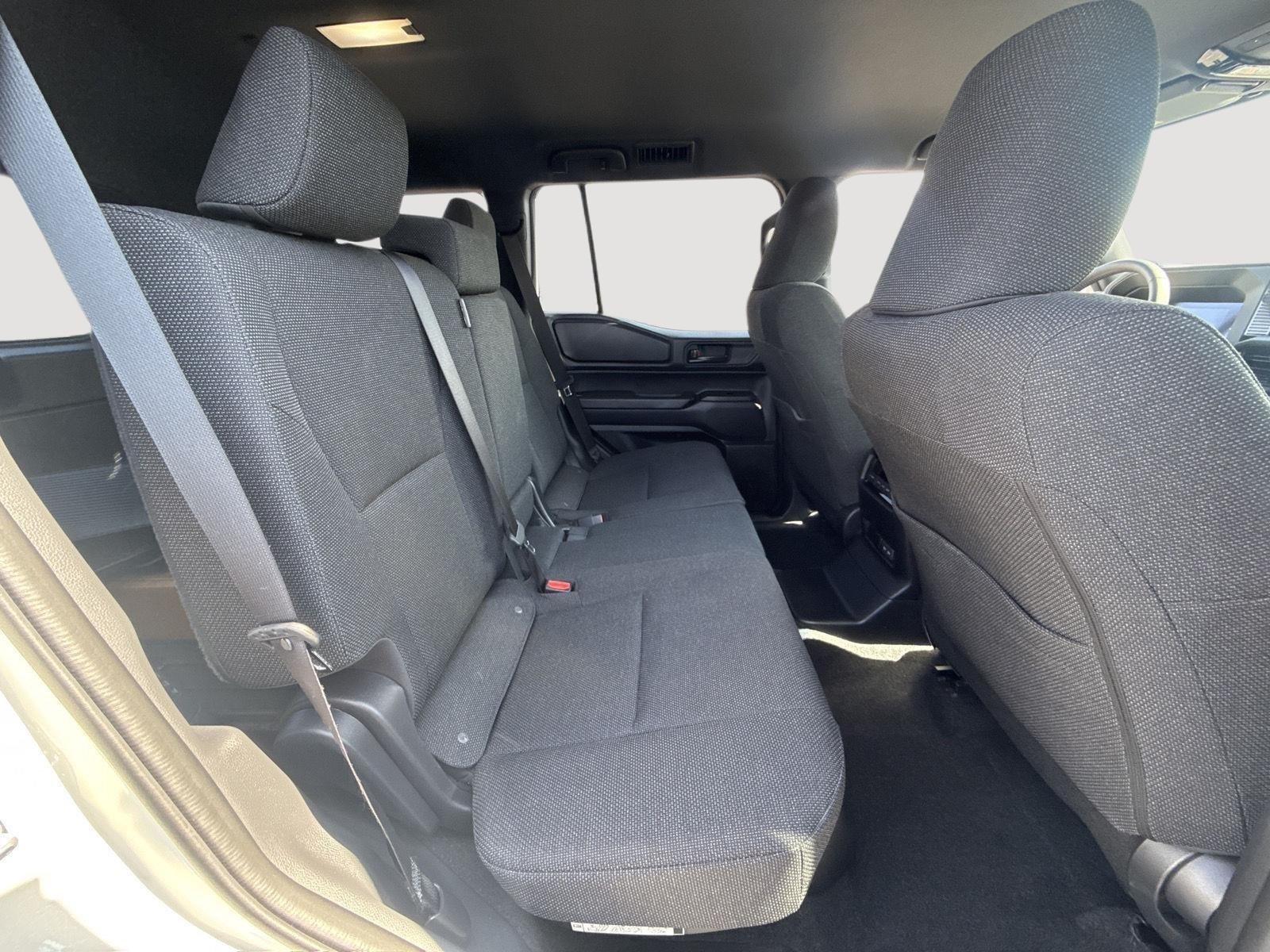 Used 2025 Ice Cap Toyota 1958 image 23