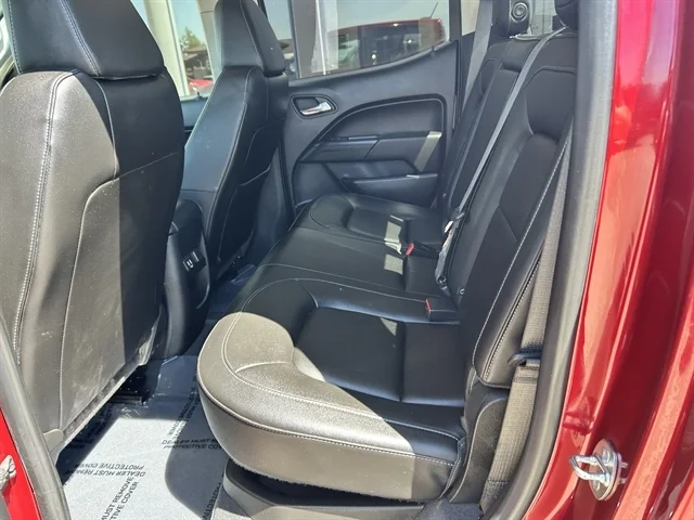 Used 2019 Red CHEVROLET 4WD LT image 18